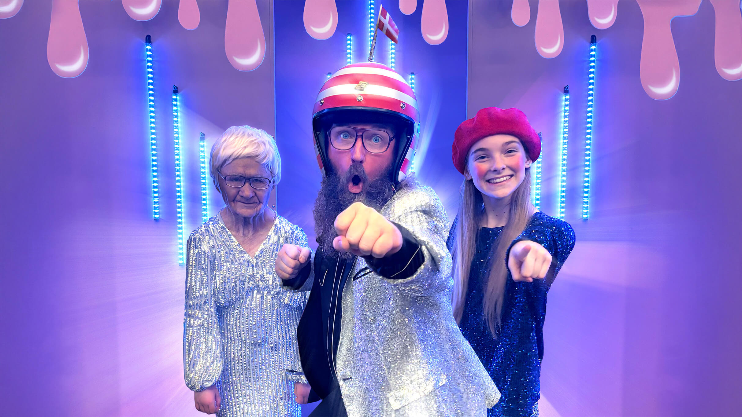 Onkel Rejes Skideskøre Galaktiske Show på Teaterbygningen i Køge